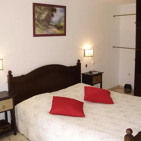 AUBERGE du BORD des EAUX - Demi-pension assurée sur réservation-3