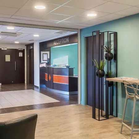 Sure Hotel by Best Western Saint-Amand-Les-Eaux-2