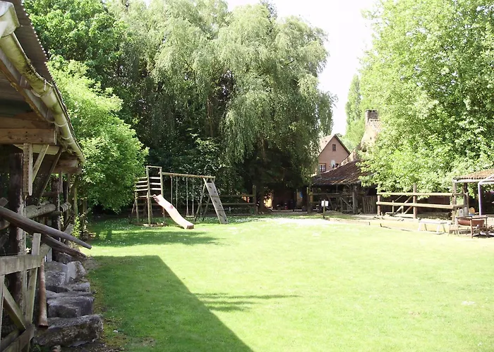 AUBERGE du BORD des EAUX - Demi-pension assurée sur réservation